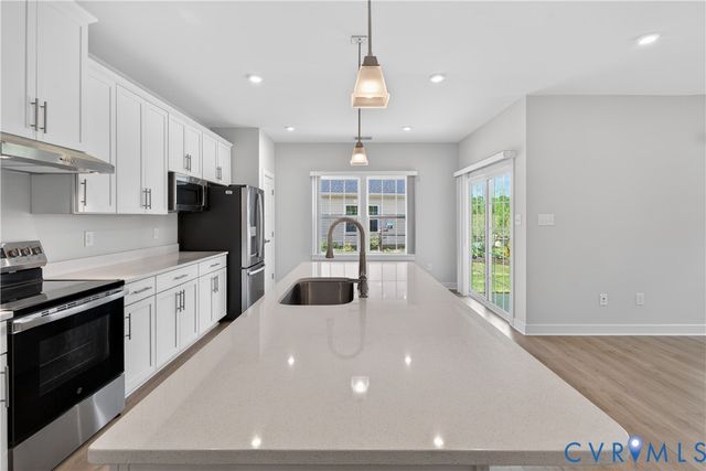 7826 Summer Morning Dr, New Kent, VA 23124
