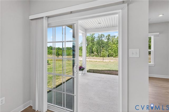 7826 Summer Morning Dr, New Kent, VA 23124