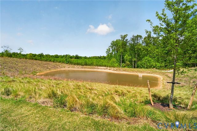 7826 Summer Morning Dr, New Kent, VA 23124