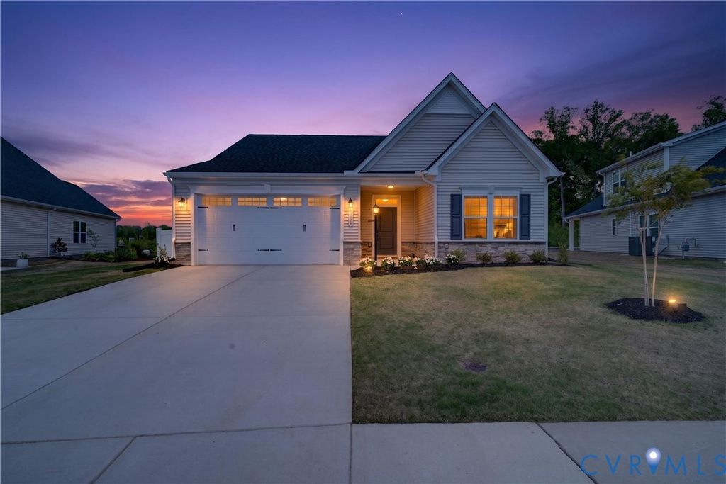 7826 Summer Morning Dr, New Kent, VA 23124