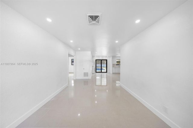 2318 Scott St, Hollywood, FL 33020