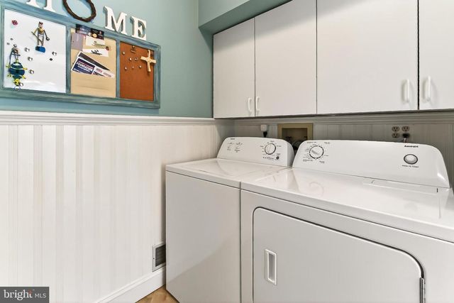 6226 POINT CT, Centreville, VA 20120