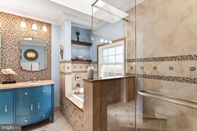 6226 POINT CT, Centreville, VA 20120