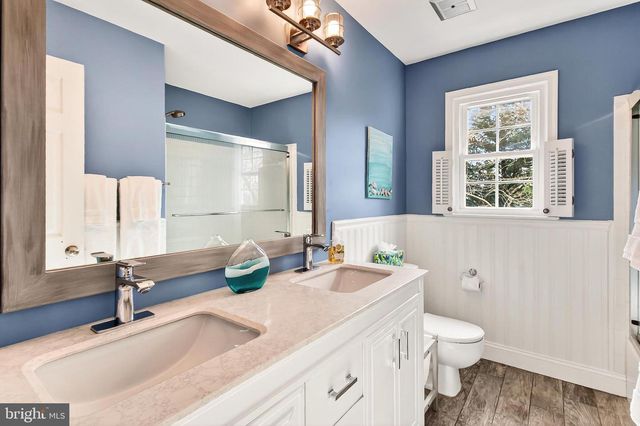 6226 POINT CT, Centreville, VA 20120