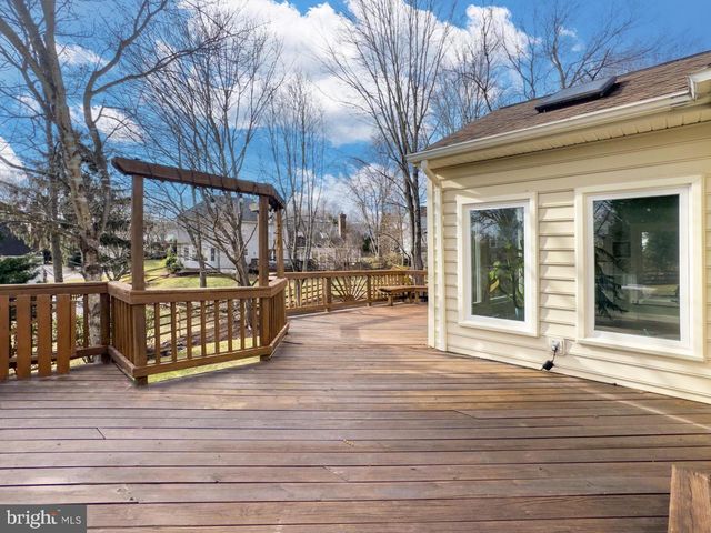 6226 POINT CT, Centreville, VA 20120