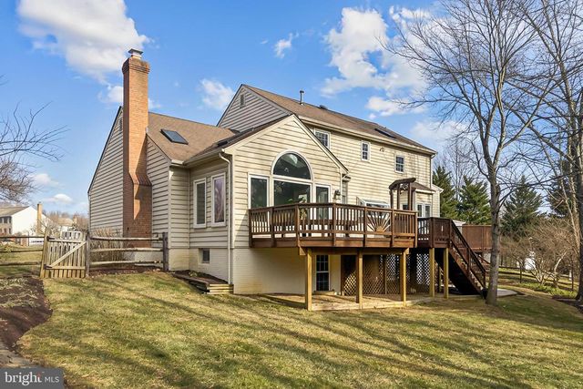 6226 POINT CT, Centreville, VA 20120