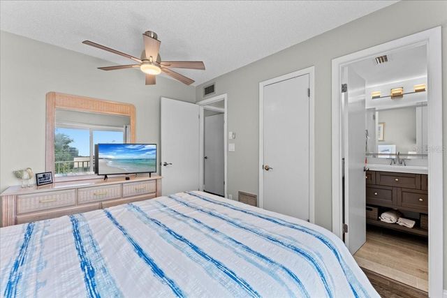 112 GULF BOULEVARD A, Indian Rocks Beach, FL 33785