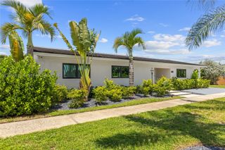 200 N 52nd Ave, Hollywood, FL 33021