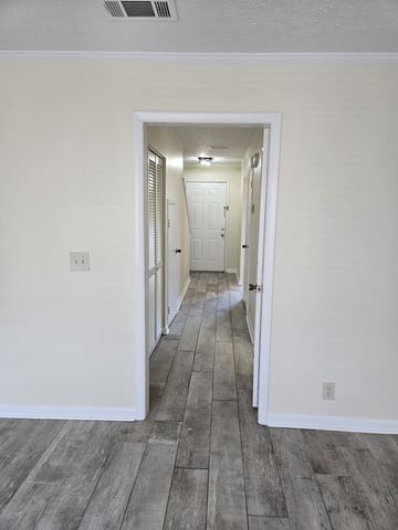 255 Mayflower Ln, N, Madison, TN 37115