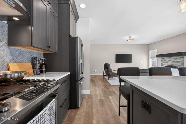 295 Woodstone Circle, Duanesburg, NY 12056