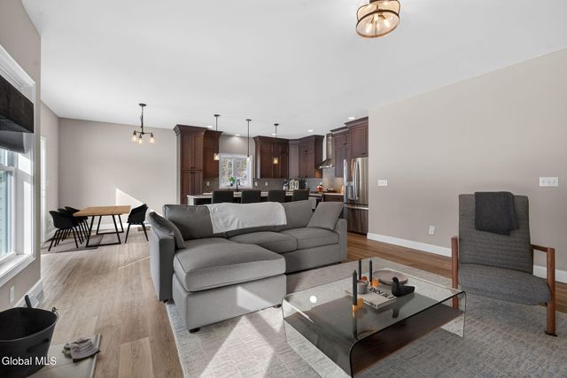 295 Woodstone Circle, Duanesburg, NY 12056