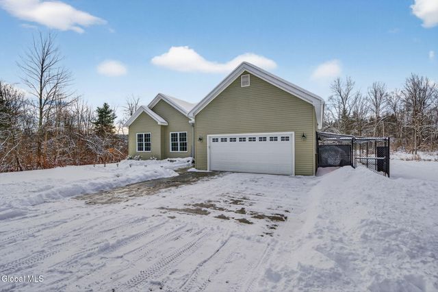 295 Woodstone Circle, Duanesburg, NY 12056