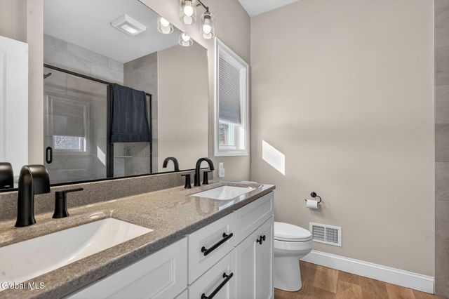 295 Woodstone Circle, Duanesburg, NY 12056