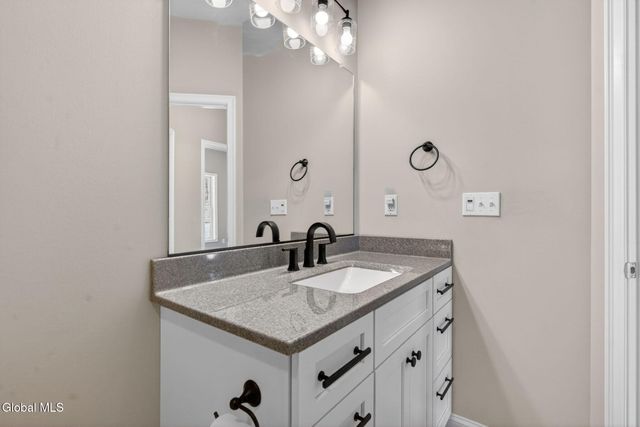 295 Woodstone Circle, Duanesburg, NY 12056