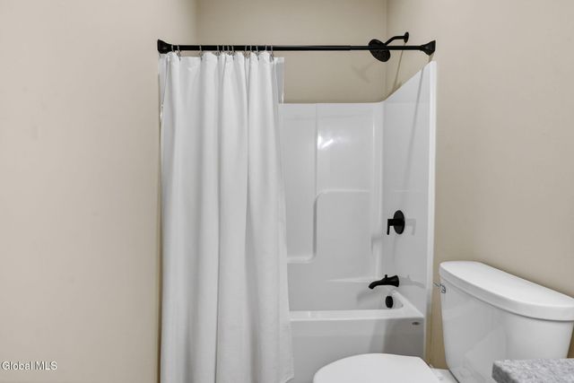 295 Woodstone Circle, Duanesburg, NY 12056