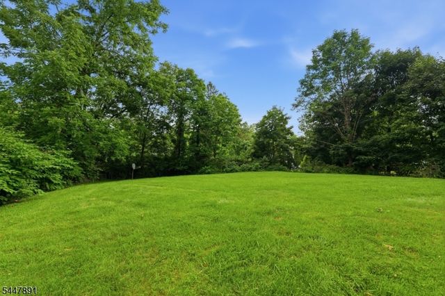 2 Sharon Ct, Randolph Twp., NJ 07869