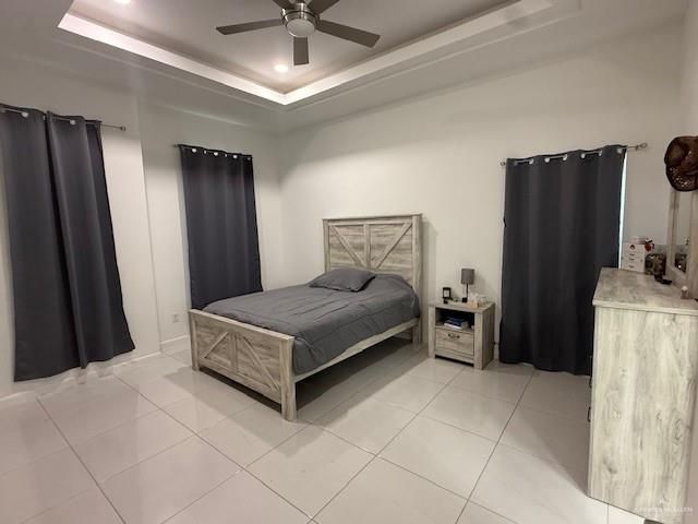 1404 E Danielle E Avenue, Pharr, TX 78577