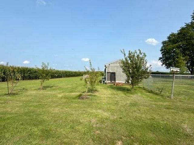 3183 State Route 37 E, Delaware, OH 43015