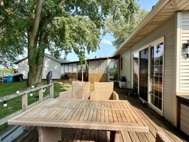 3183 State Route 37 E, Delaware, OH 43015