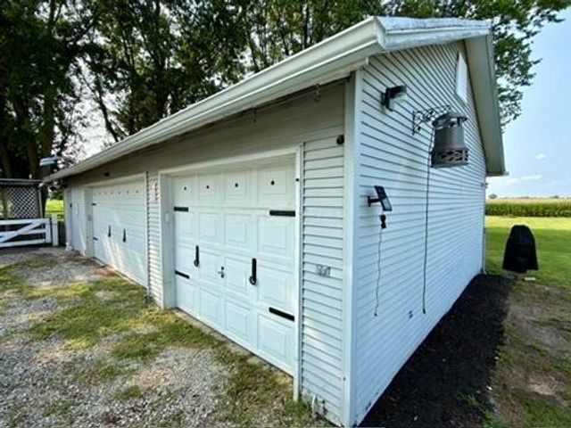 3183 State Route 37 E, Delaware, OH 43015