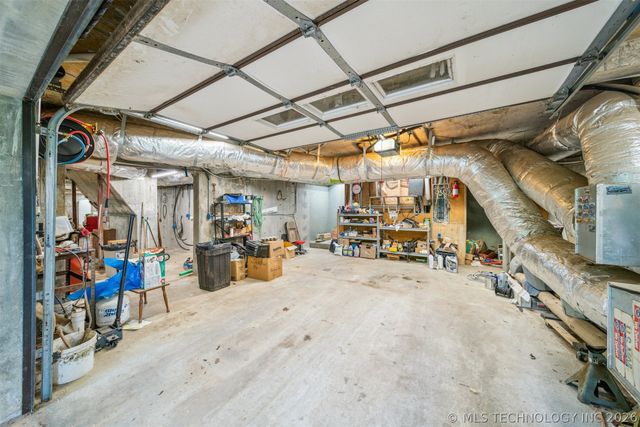 21745 E 660 Road, Tahlequah, OK 74464