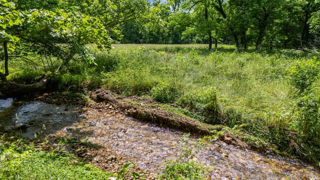 21745 E 660 Road, Tahlequah, OK 74464