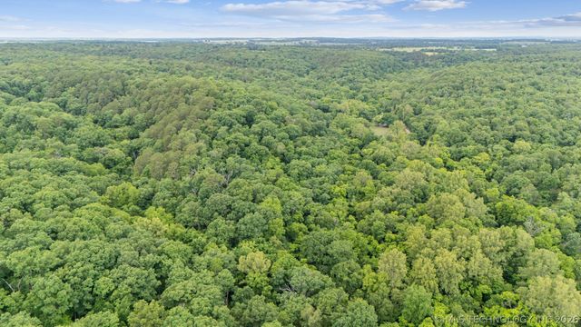 21745 E 660 Road, Tahlequah, OK 74464