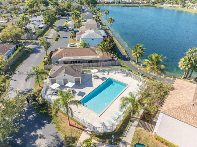 9826 SW 222nd Ter 0, Cutler Bay, FL 33190