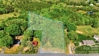 1721 Kool Park Road NE, Hickory, NC 28601