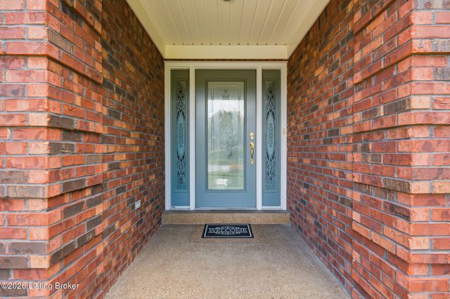 9308 Artis Way, Louisville, KY 40291