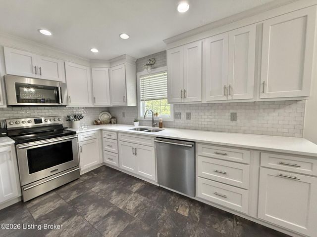 9308 Artis Way, Louisville, KY 40291