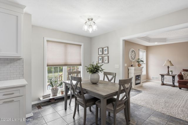 9308 Artis Way, Louisville, KY 40291
