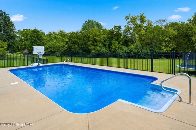9308 Artis Way, Louisville, KY 40291