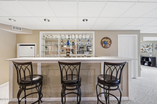 9308 Artis Way, Louisville, KY 40291