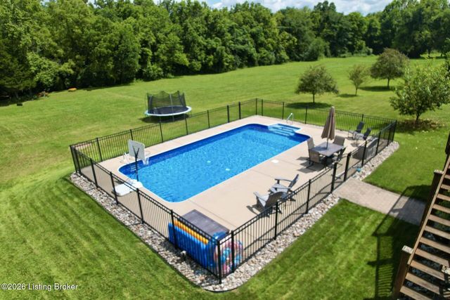 9308 Artis Way, Louisville, KY 40291