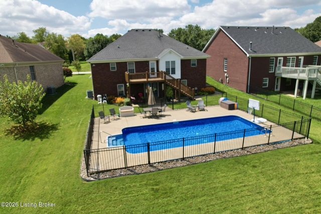 9308 Artis Way, Louisville, KY 40291