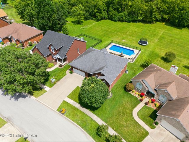 9308 Artis Way, Louisville, KY 40291