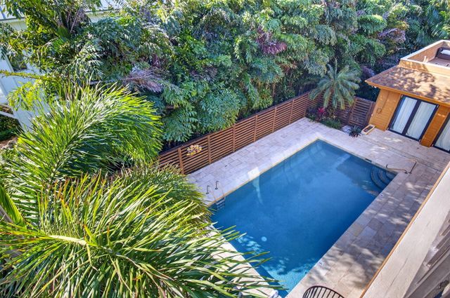 122 Andrews Avenue C, Delray Beach, FL 33483