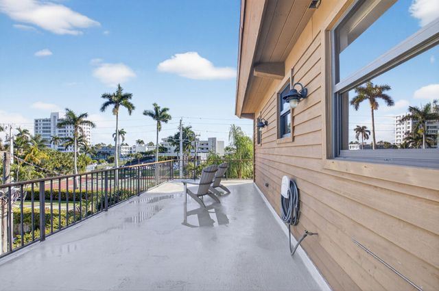 122 Andrews Avenue C, Delray Beach, FL 33483