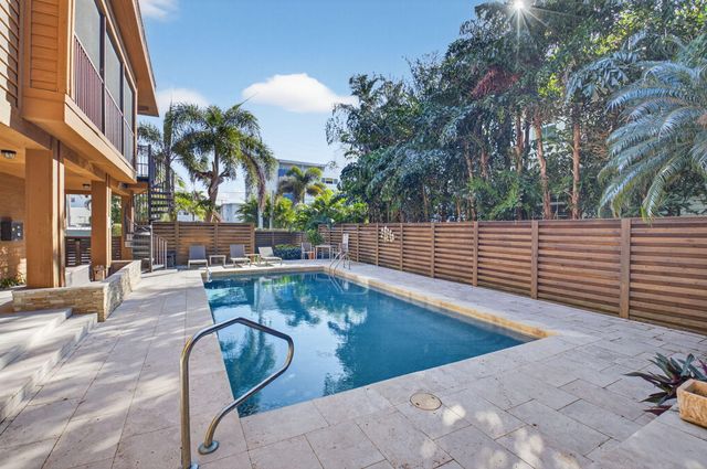 122 Andrews Avenue C, Delray Beach, FL 33483