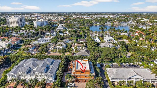 122 Andrews Avenue C, Delray Beach, FL 33483