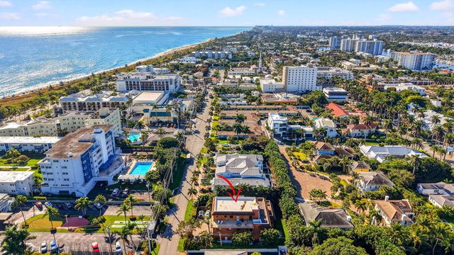 122 Andrews Avenue C, Delray Beach, FL 33483