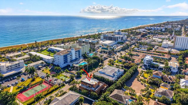 122 Andrews Avenue C, Delray Beach, FL 33483