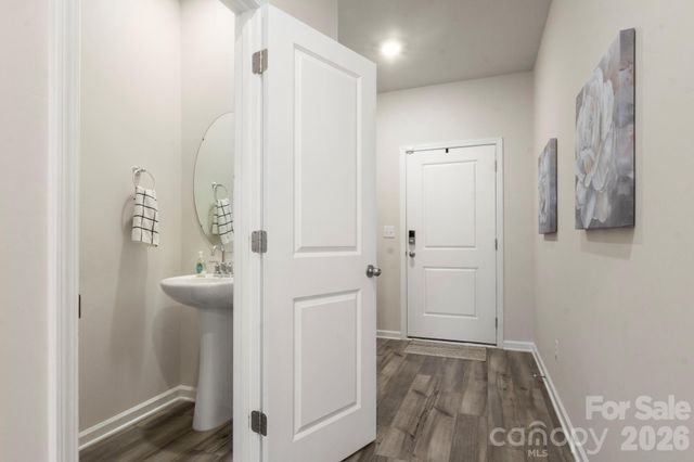 3045 Belstock Court, Charlotte, NC 28216