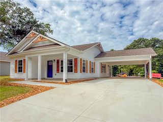 350 Code Circle, Seneca, SC 29678