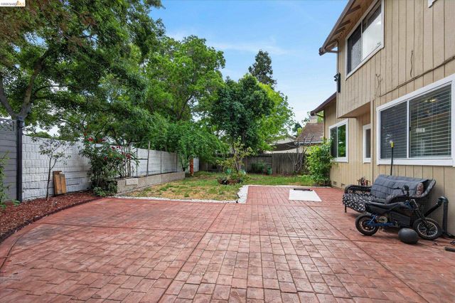 1011 Amanda Cir, Brentwood, CA 94513