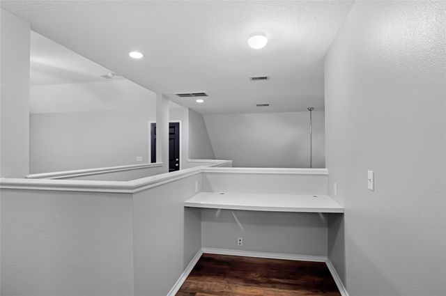 3027 Natchez Hill Trail, Houston, TX 77084