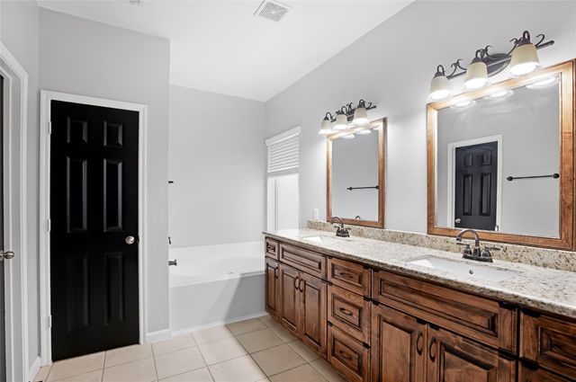 3027 Natchez Hill Trail, Houston, TX 77084