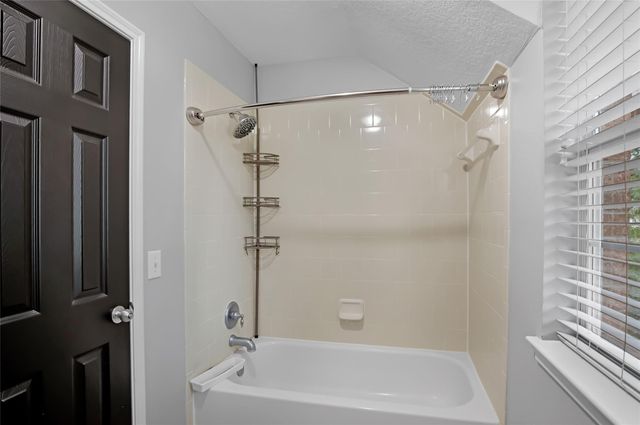 3027 Natchez Hill Trail, Houston, TX 77084