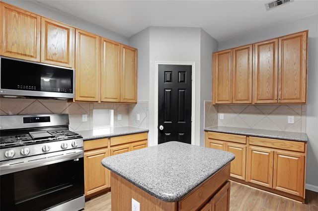 3027 Natchez Hill Trail, Houston, TX 77084